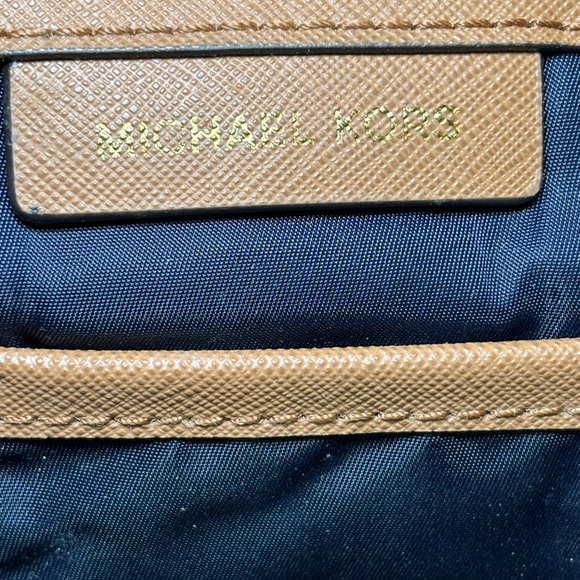 Michael Kors Nylon Kelsey Tote handbag Navy Camel - Picture 3 of 5